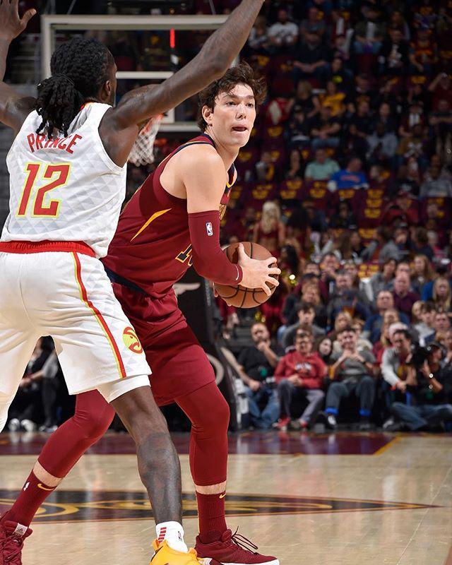 包含离谱！巴特勒连续二十场比赛得分超过出色防守西亚卡姆新星突破纪录表现惊艳，新疆广汇围绕意甲主帅复盘的词条