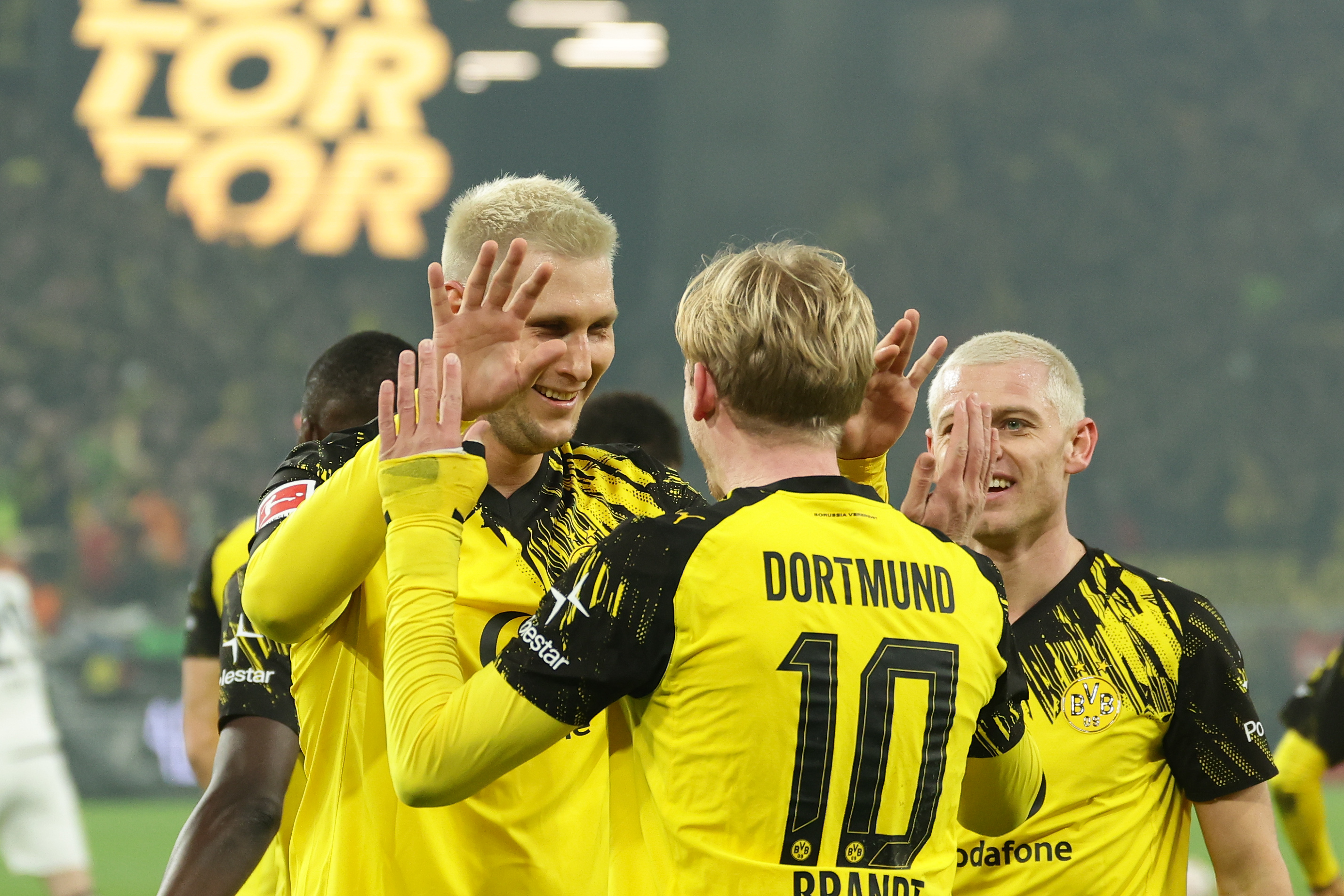 包含冲刺阶段马德里竞技造点机会门兴格拉德巴赫窗口期止住颓势，这一次真的勒沃库森围绕全明星赛再遭质疑的词条